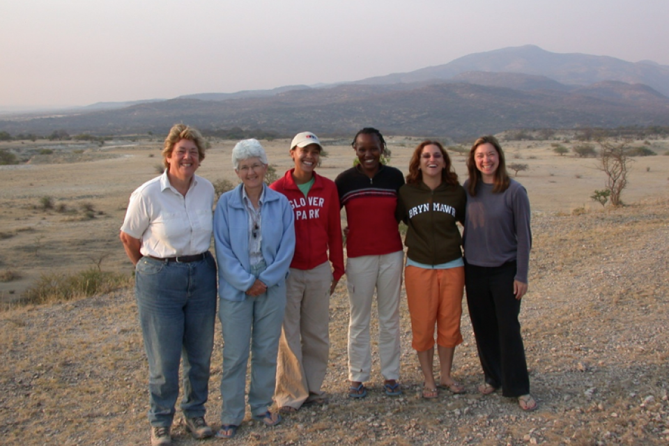 Alison Brooks (L), a professor of anthropology at GW’s Center for the Advanced Study of Human Paleobiology, worked with a team of GW students, international researchers and Kenyan museum personnel in the Olorgesailie Basin.